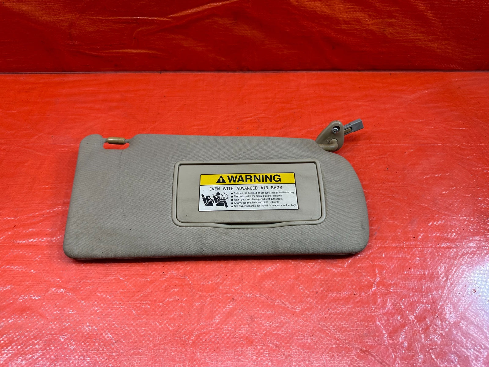 04 05 ACURA TSX   SUN VISOR   PASSENGER RIGHT SIDE   TAN COLOR   OEM #1969