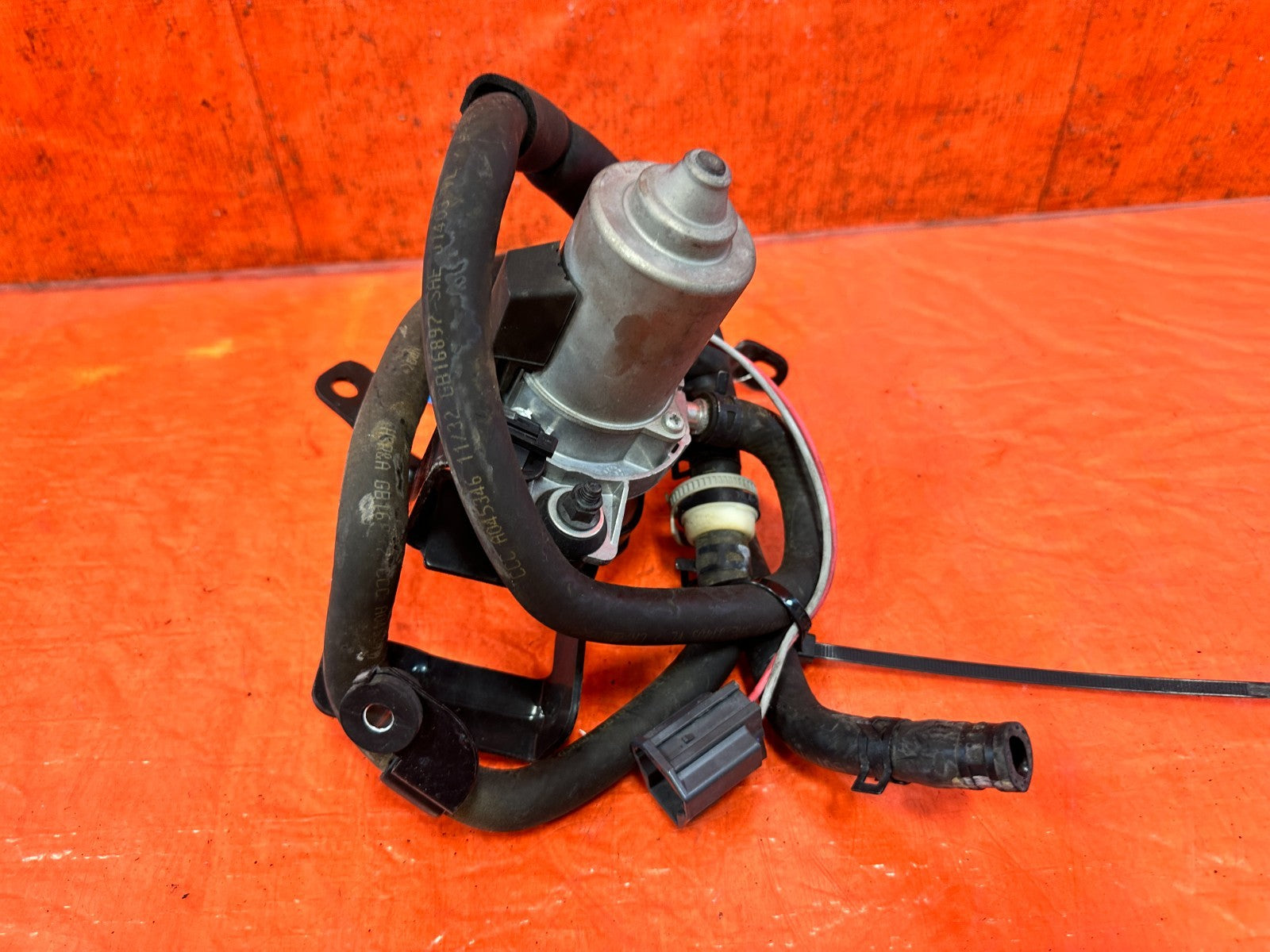 12 14 HYUNDAI GENESIS COUPE BK2 2.0L   AIR PUMP   59200 2M000   OEM #3253