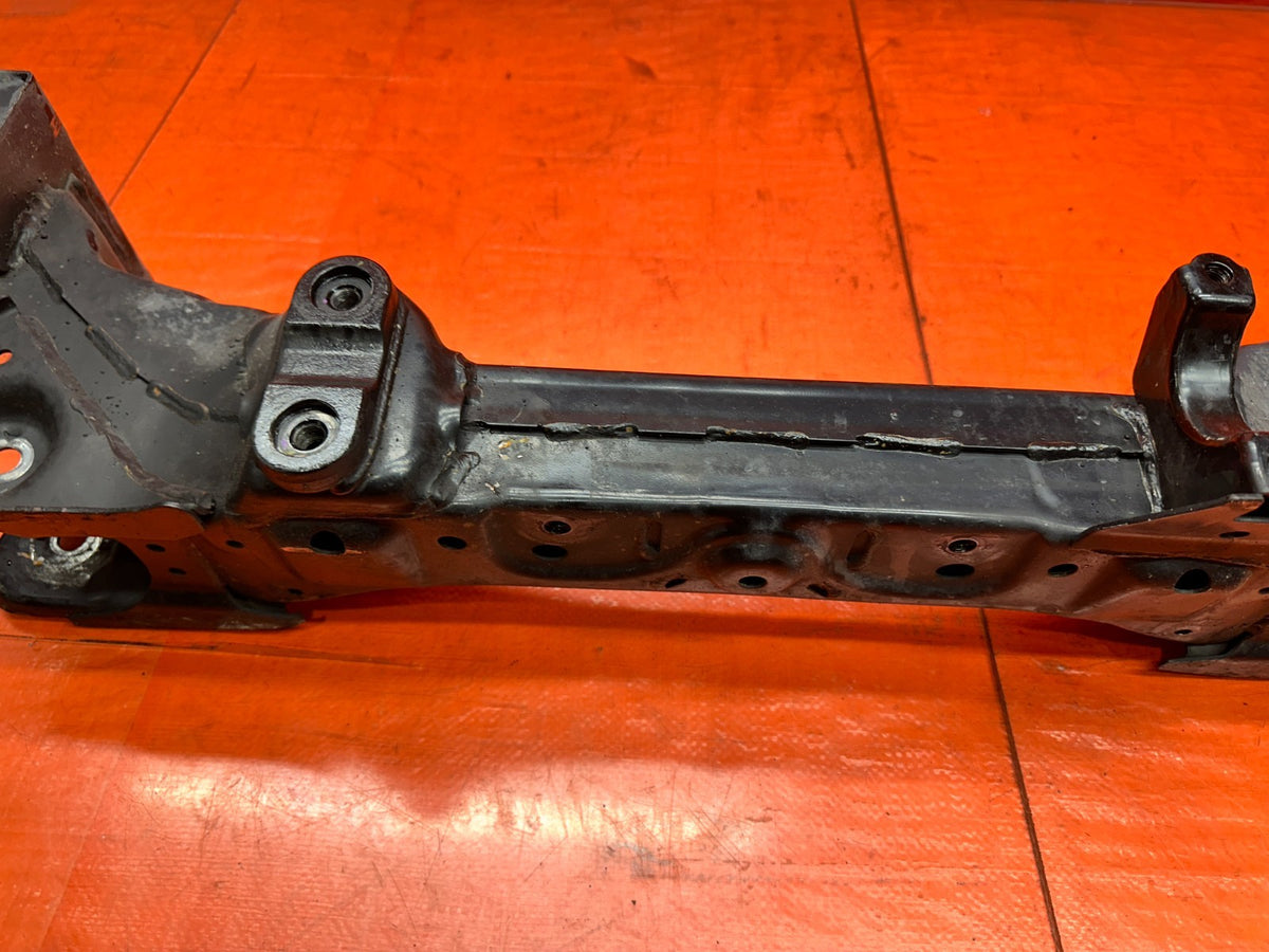 03-08 NISSAN 350Z FRONT ENGINE SUBFRAME CROSSMEMBER K-MEMBER OEM #3465