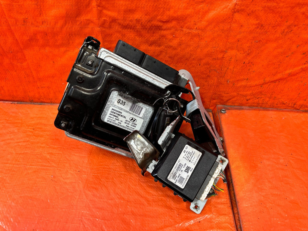 13 16 HYUNDAI GENESIS COUPE 2.0L TURBO   KEY   ECU   TCM   BCM   PLUG N PLAY 3260