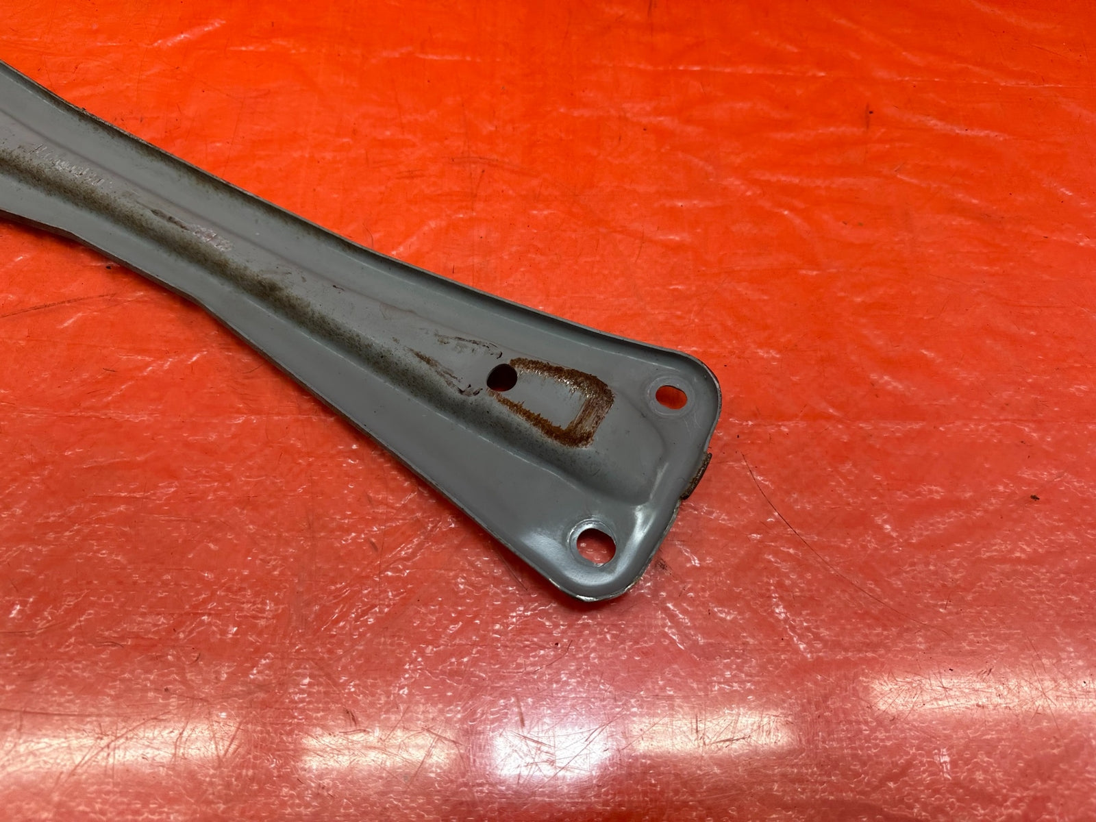 14 20 INFINITI Q50   FRONT CENTER RADIATOR SUPPORT BRACE BRACKET   OEM #2157