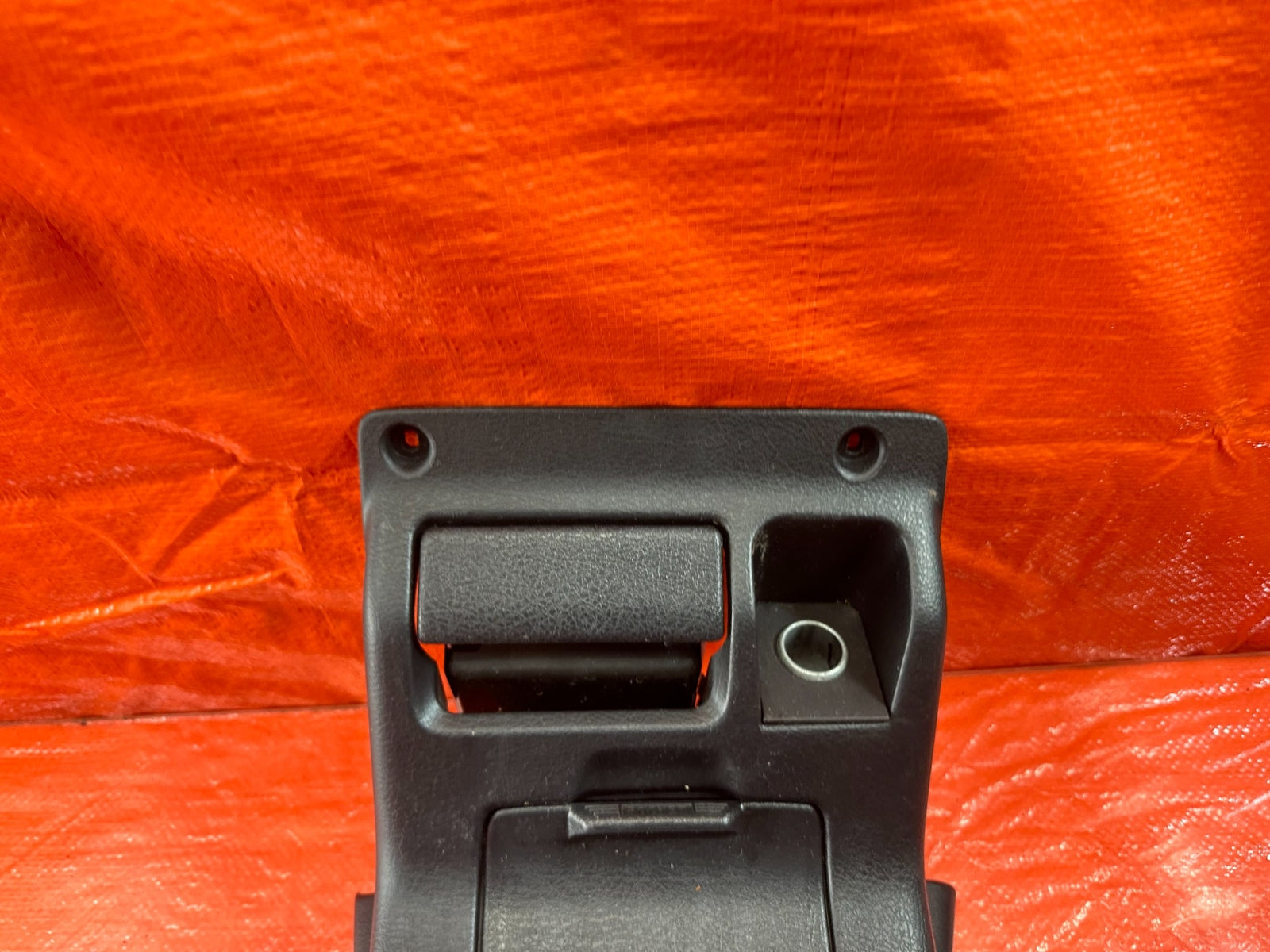 92 95 HONDA CIVIC HATCH DASHBOARD CENTER CONSOLE STORAGE ASH TRAY BLACK OEM #1996