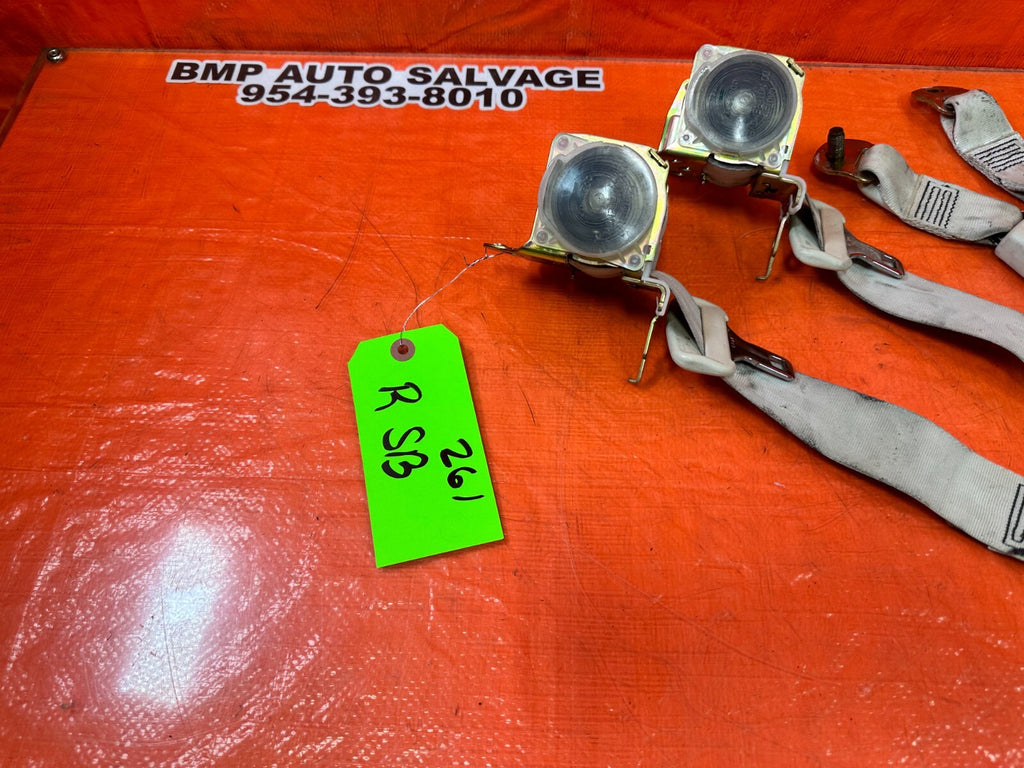 02 10 LEXUS SC430   REAR SEAT BELT SET   LEFT & RIGHT SEAT BELTS   ECRU OEM #2619