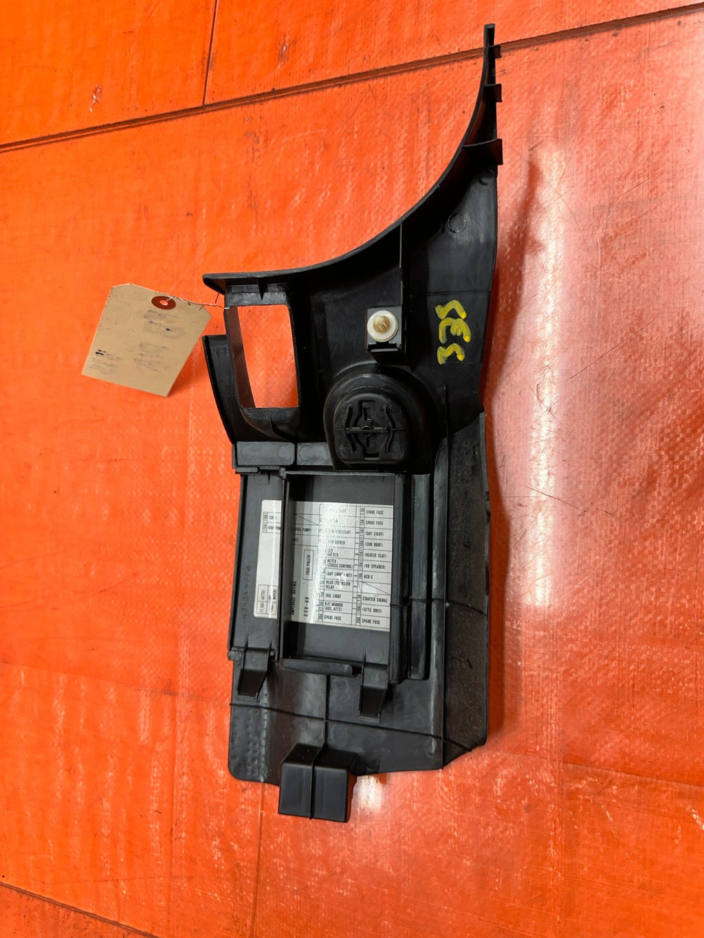 97 01 HONDA PRELUDE 2.2L DRIVER LEFT KICK PANEL INTERIOR TRIM PLASTIC OEM #3356