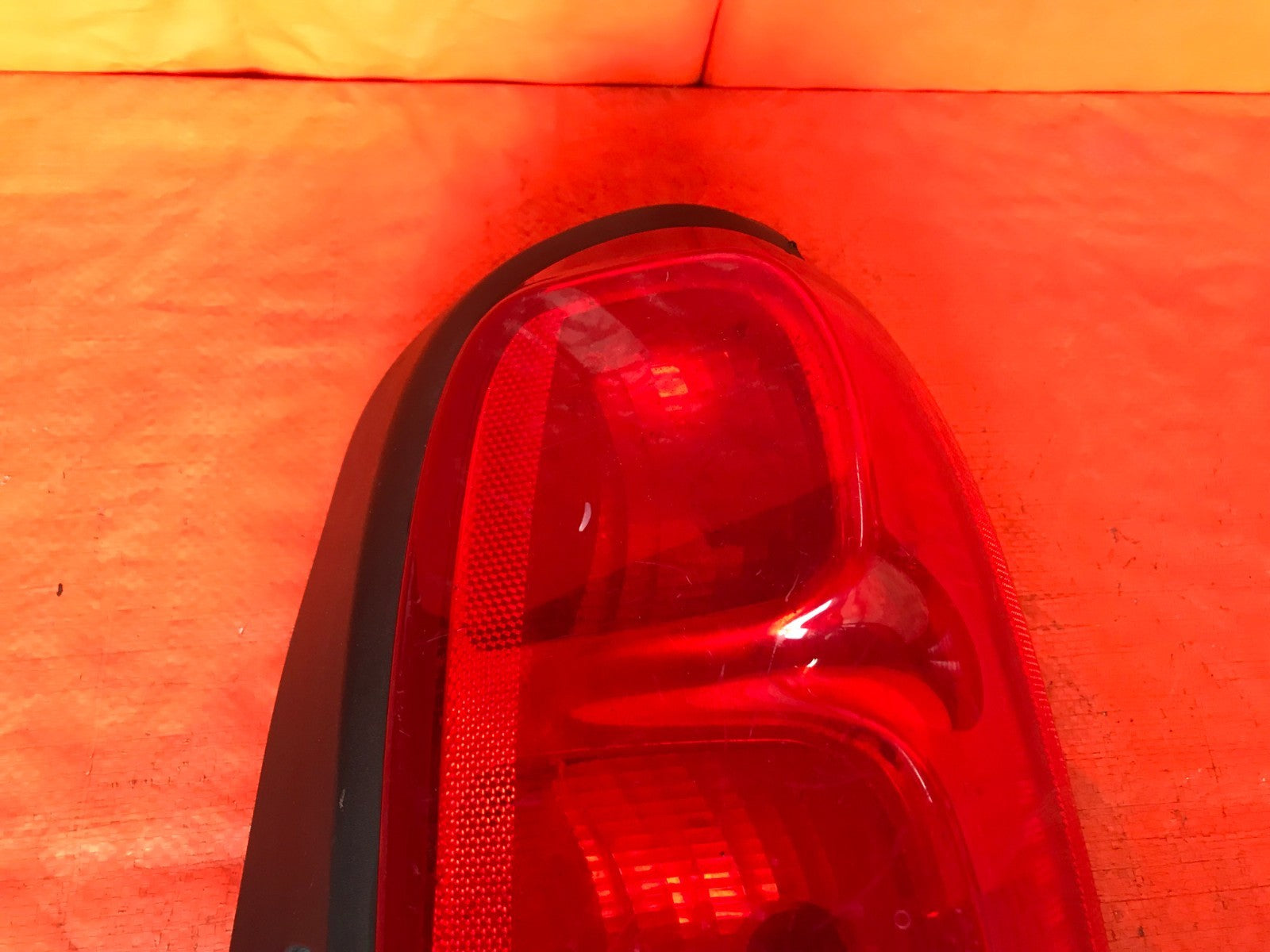 OEM 2005 2006 2007 BUICK TERRAZA PASSENGER RIGHT TAIL LIGHT LAMP 05 06 074