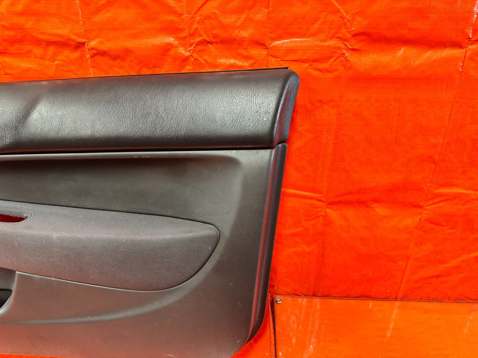 96 00 HONDA CIVIC HATCHBACK   PASSENGER RIGHT MANUAL NON POWER   DOOR PANEL OEM2