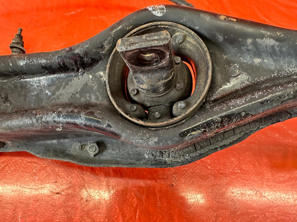 1989 89 HONDA CRX   PASSENGER RIGHT REAR TRAILING ARM BRAKE DRUM   OEM #2435