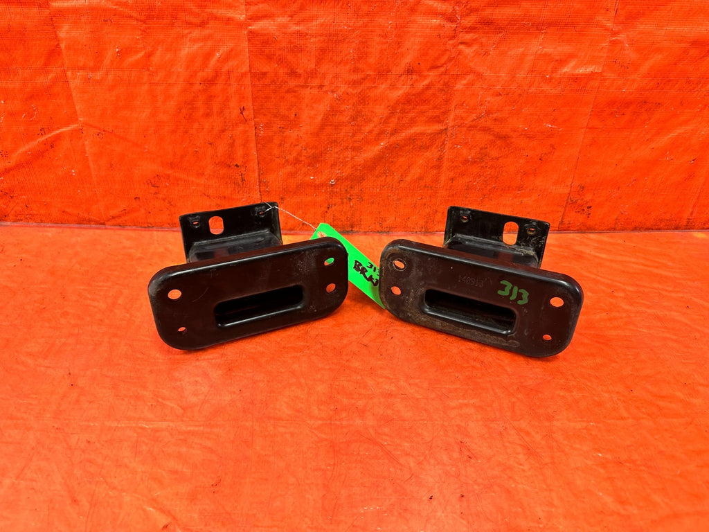 14 15 INFINITI Q50 3.7L   CRASH BEAM RE BAR REINFORCEMENT BRACKETS LEFT RIGHT1