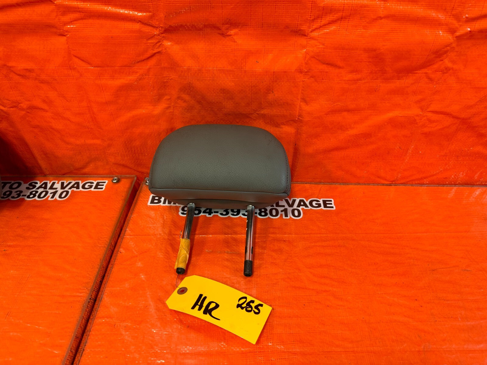 04 08 ACURA TSX   LEFT OR RIGHT   REAR SEAT   HEAD REST GRAY COLOR   OEM 2550