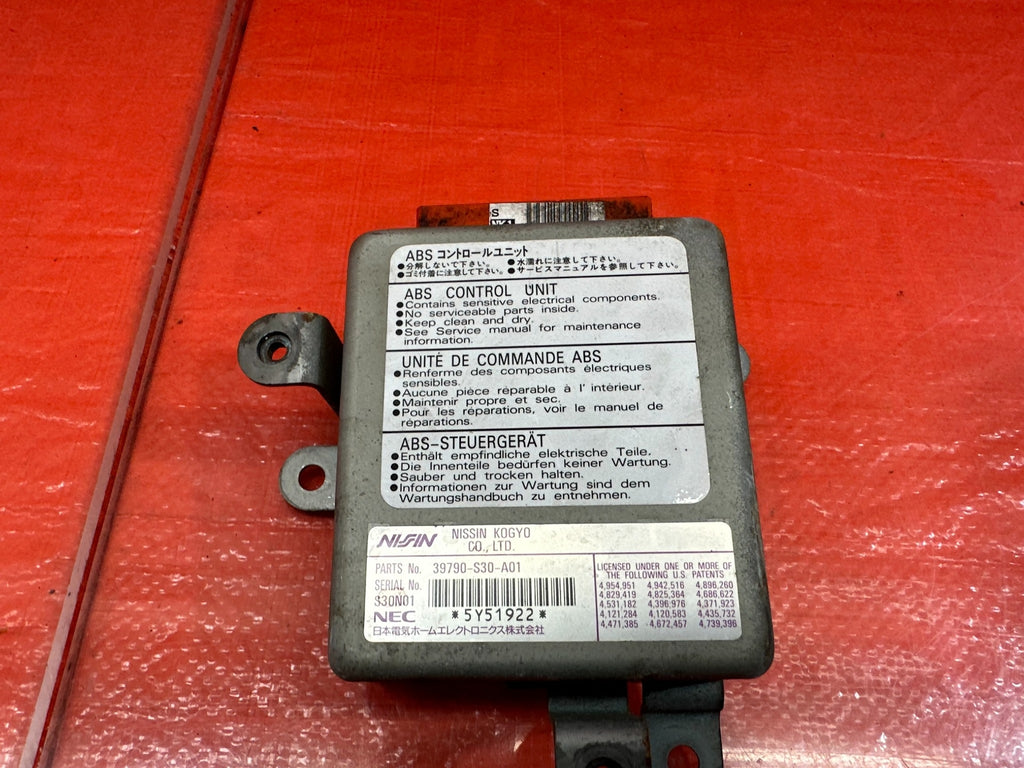 97 01 HONDA PRELUDE   ABS CONTROL UNIT   OEM FACTORY OE #2106
