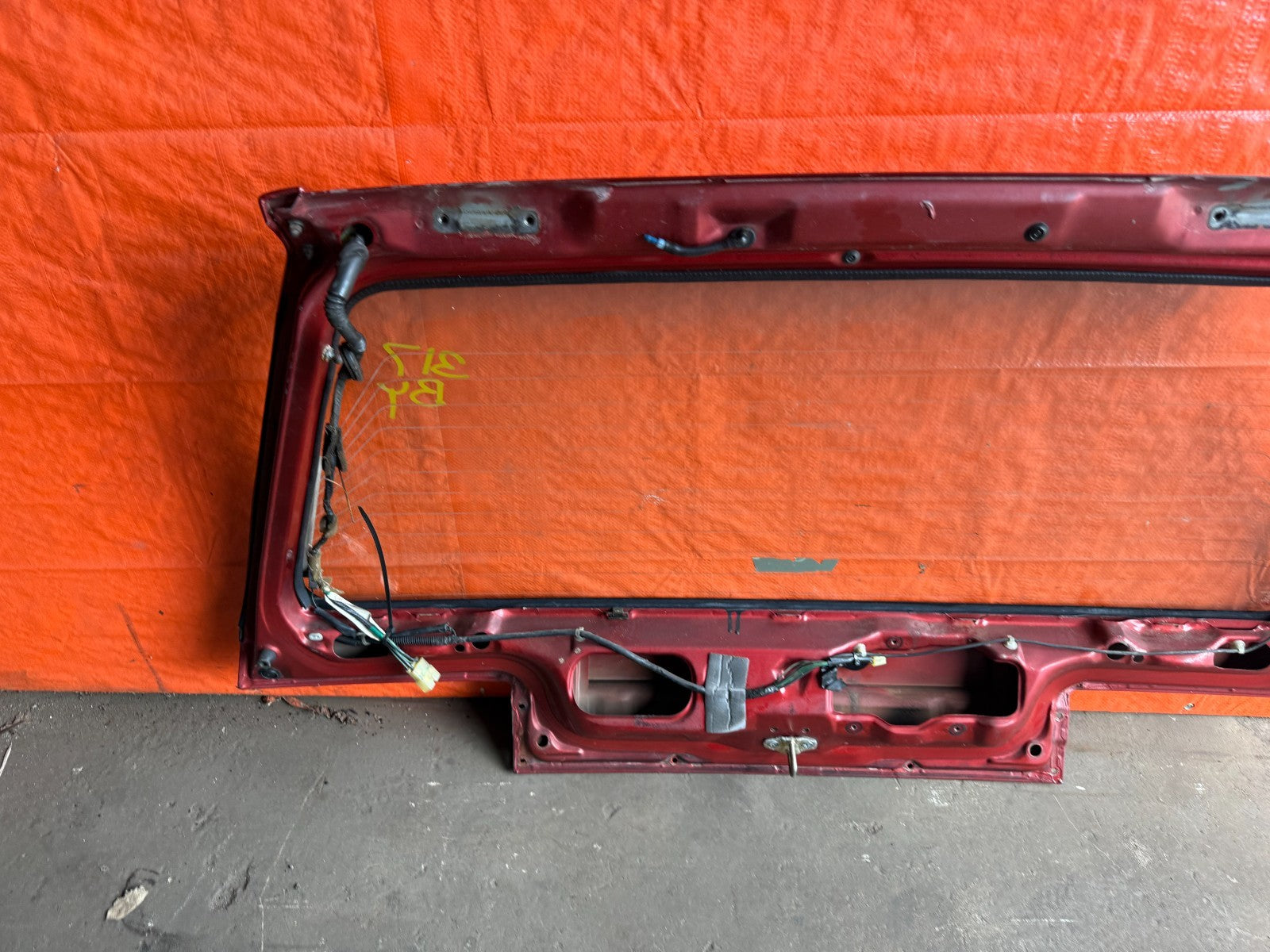 90 91 HONDA CIVIC HATCHBACK   TRUNK REAR DECK LID TAIL GATE HATCH LATCH OEM 31712