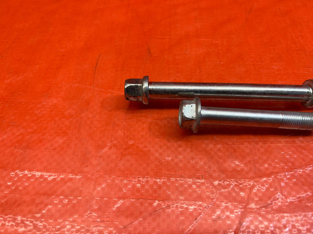 18 22 HONDA ACCORD SPORT 2.0L K20C4   ENGINE STARTER BOLTS HARDWARE   OEM #1776