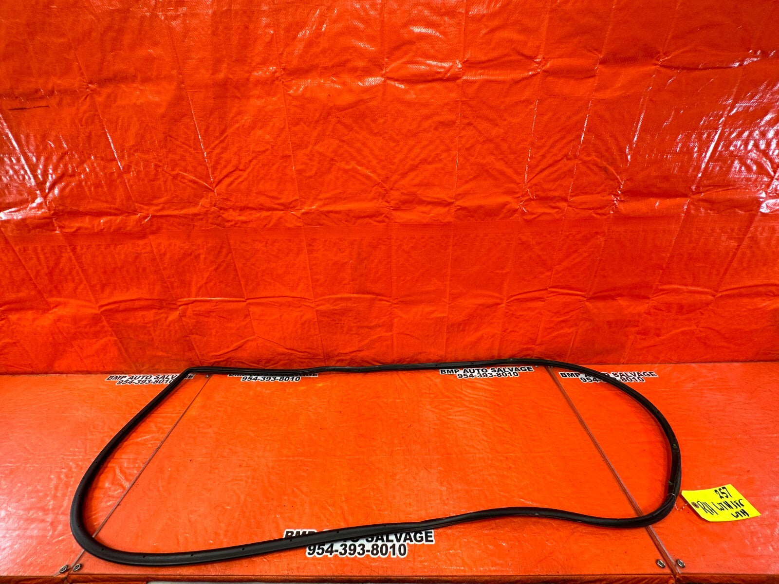 92 95 HONDA CIVIC 2D COUPE CHASSIS 2 DOOR OPEN TRIM WEATHER STRIP LEFT FRONT 2571