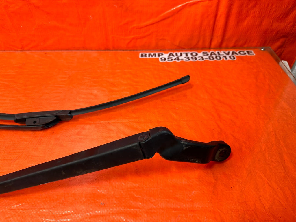 08 12 HONDA ACCORD SEDAN   WINDSHIELD WIPER ARMS LEFT & RIGHT ARM SET   OEM #2511