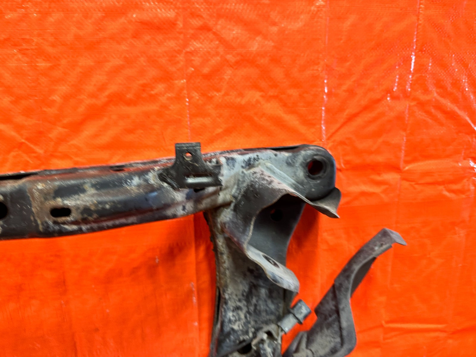 13 16 HYUNDAI GENESIS COUPE FRONT SUBFRAME CROSSMEMBER K FRAME ENGINE CRADLE OEM3