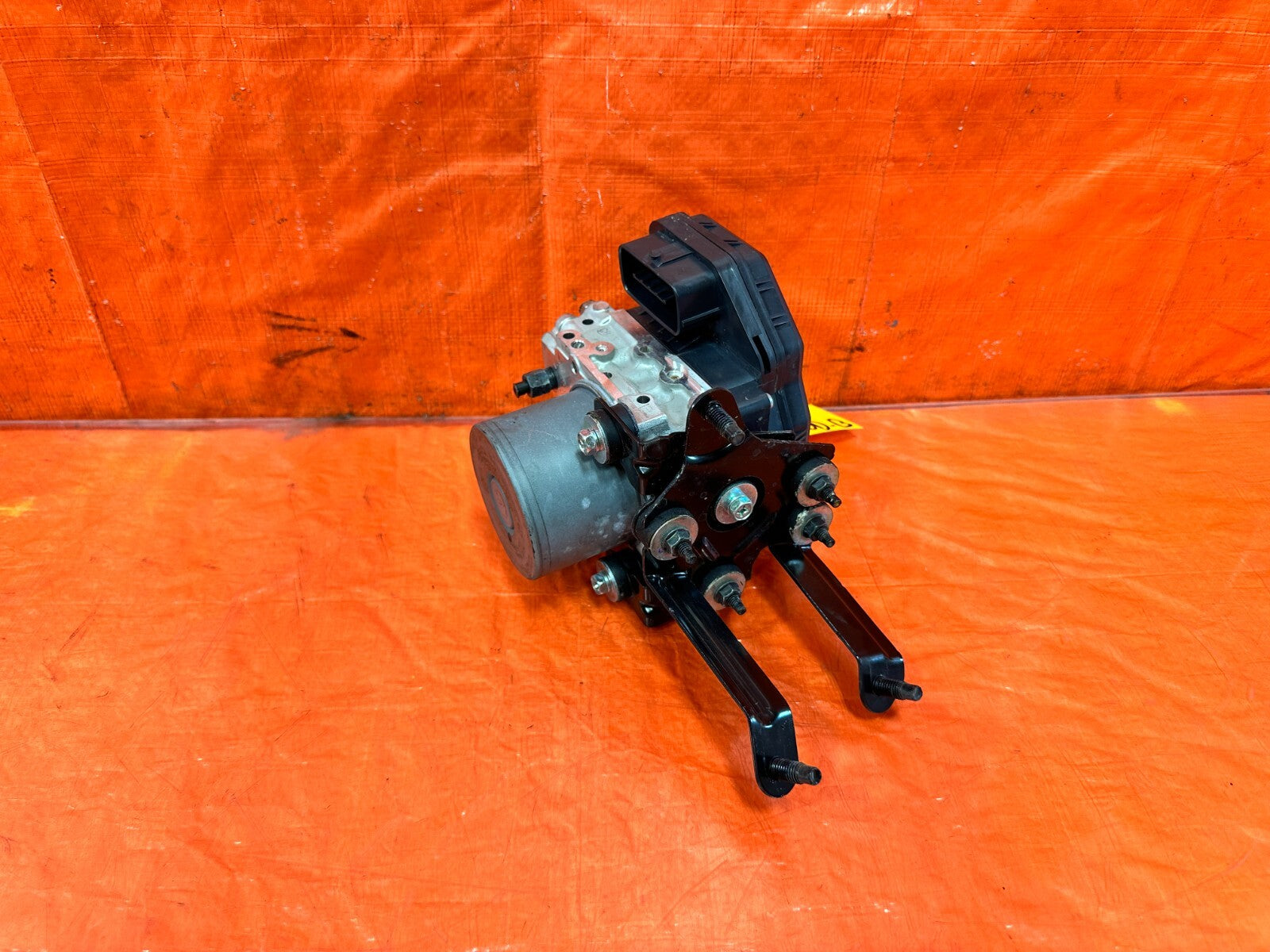 2020 20 INFINITI Q50   ABS PUMP ANTI SKID LOCK ACTUATOR VSA MODULATOR OEM #2961