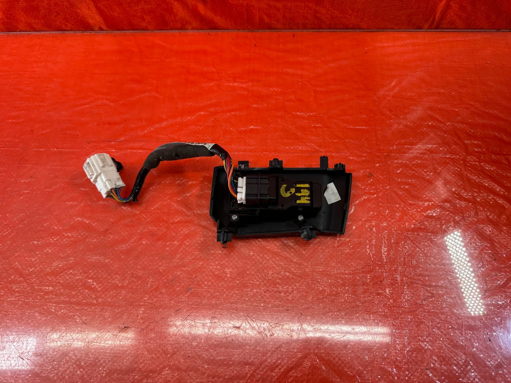 06 11 CIVIC 2D COUPE   WINDOW SWITCH   PASSENGER RIGHT SIDE   OEM FACTORY #1948
