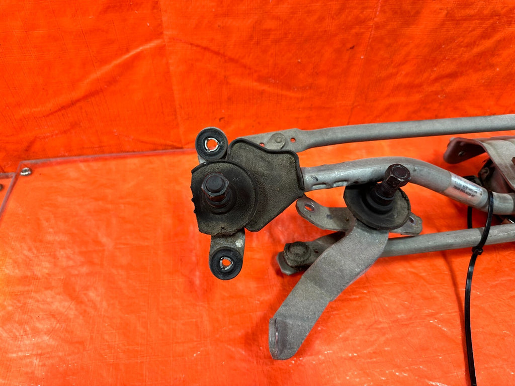 06 11 HONDA CIVIC SI 2D COUPE   WINDSHIELD WIPER MOTOR W/ LINKAGE   OEM OE #2867