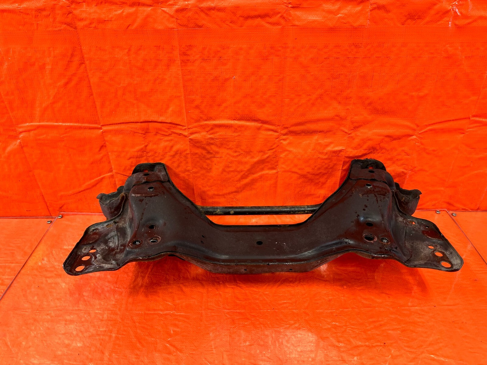 92 95 HONDA CIVIC   MANUAL RACK   SUBFRAME CROSSMEMBER K FRAME ENGINE CRADLE 27410