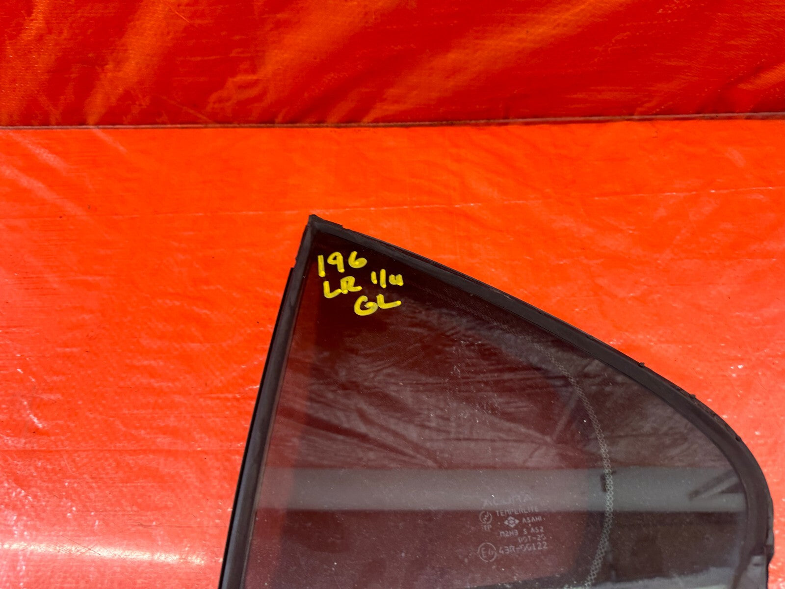 04 08 ACURA TSX   DRIVER LEFT REAR   DOOR VENT GLASS   OEM FACTORY #1967
