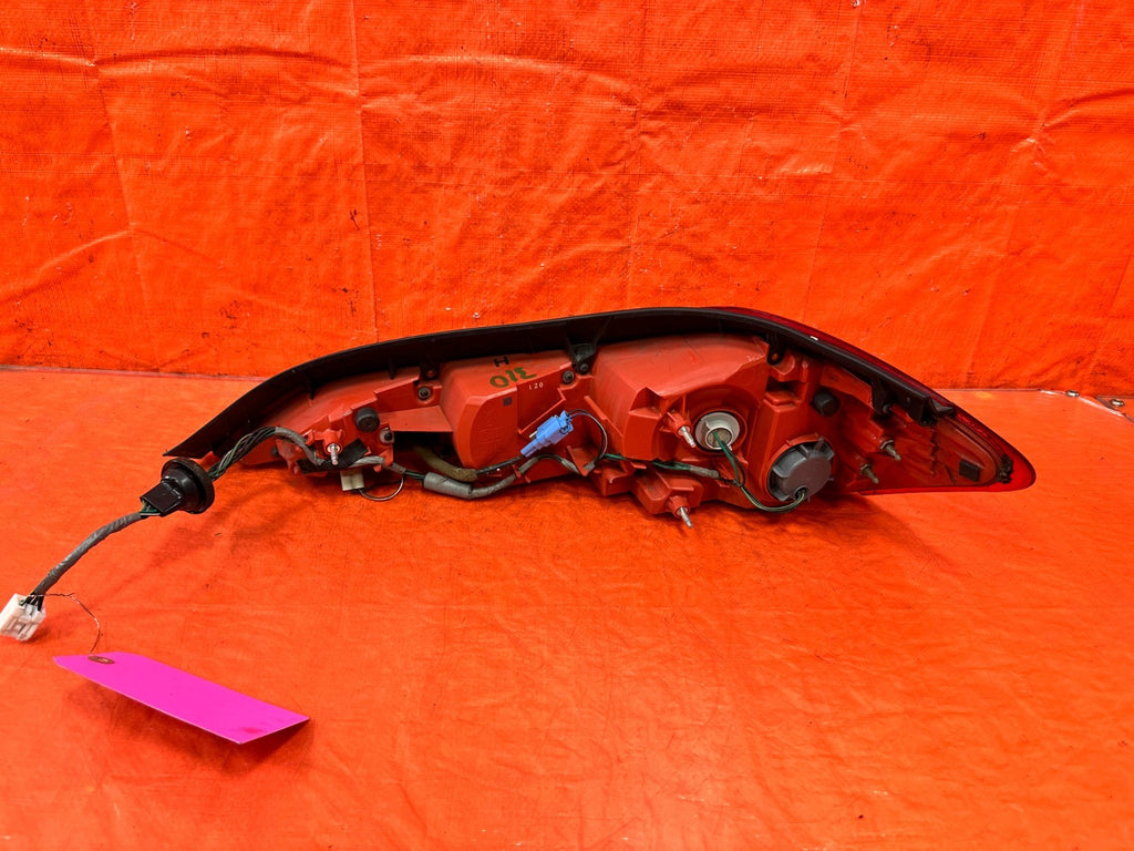 11 15 INFINITI G37 CONVERTIBLE   DRIVER LEFT TAIL LIGHT TAIL LAMP   OEM #3104