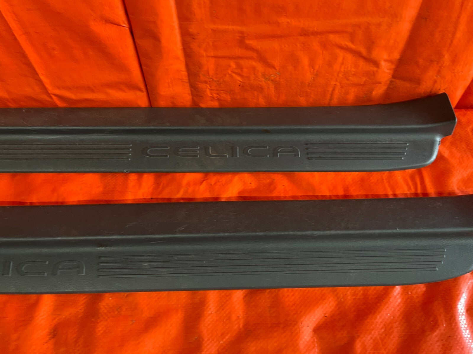 00 05 TOYOTA CELICA   DOOR SILL SCUFF PLATE FLOOR PILLAR SET LEFT RIGHT   OEM2