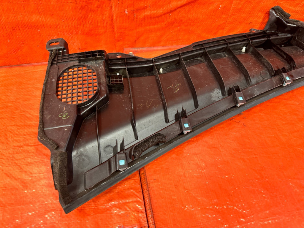 14 20 INFINITI Q50 Q60   WINDSHIELD WIPER COWL TRIM PLASTIC   OEM FACTORY #31411