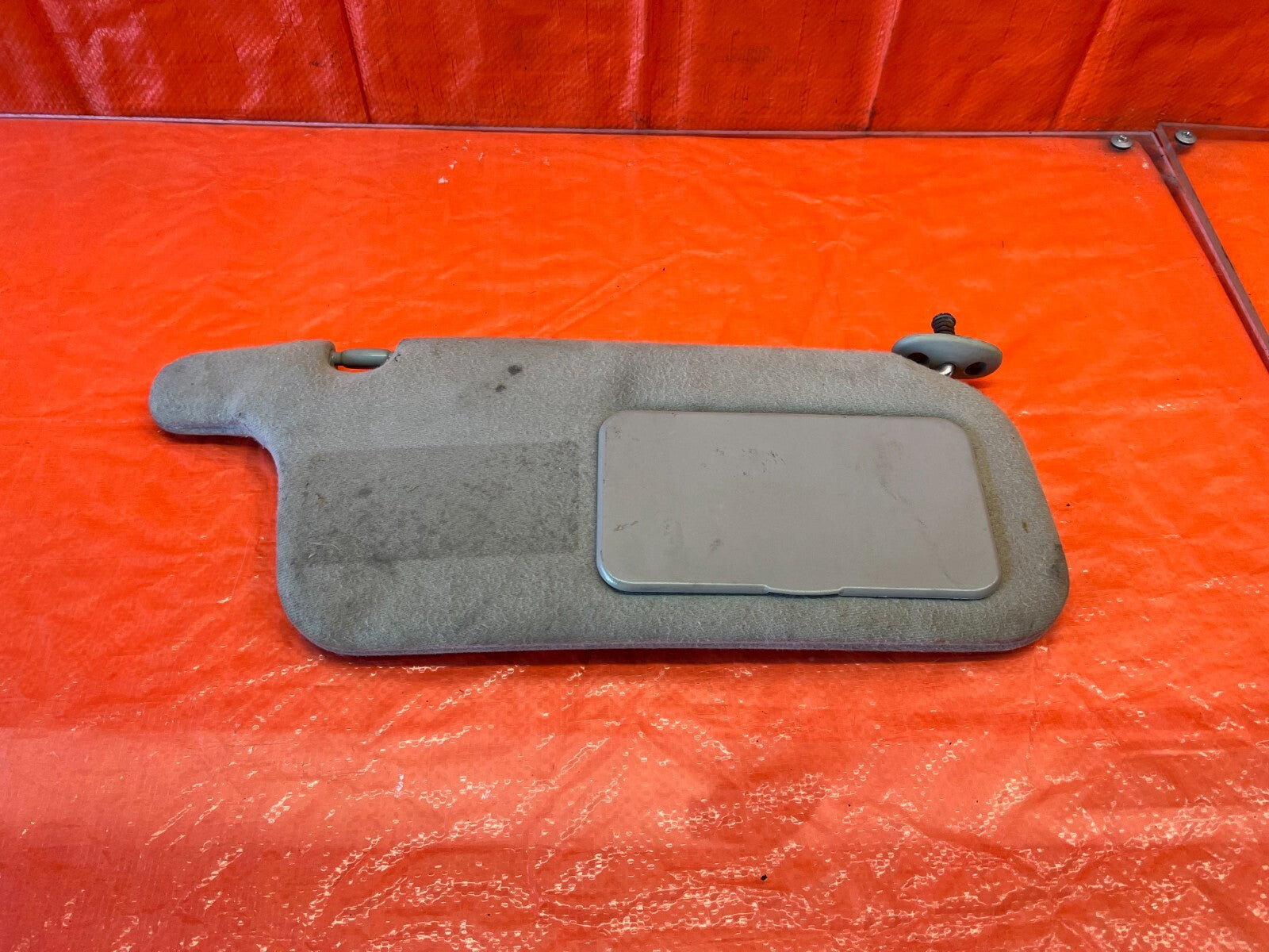 96 00 HONDA CIVIC   SUN VISOR   PASSENGER RIGHT SIDE   GRAY   OEM #130  WEAR7