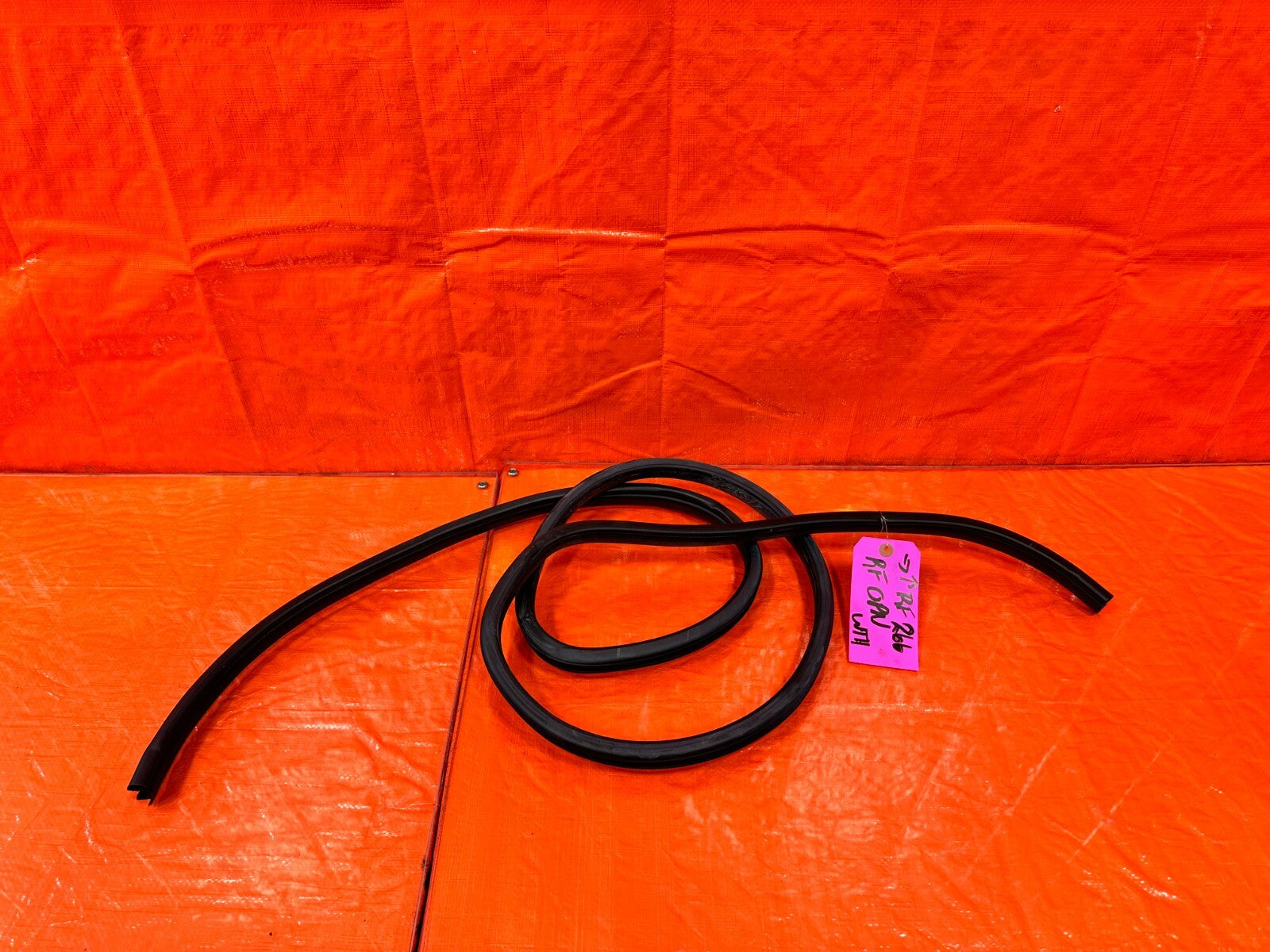 15 21 SUBARU WRX STI CHASSIS TO DOOR OPEN TRIM WEATHER STRIP RIGHT FRONT OEM 2660