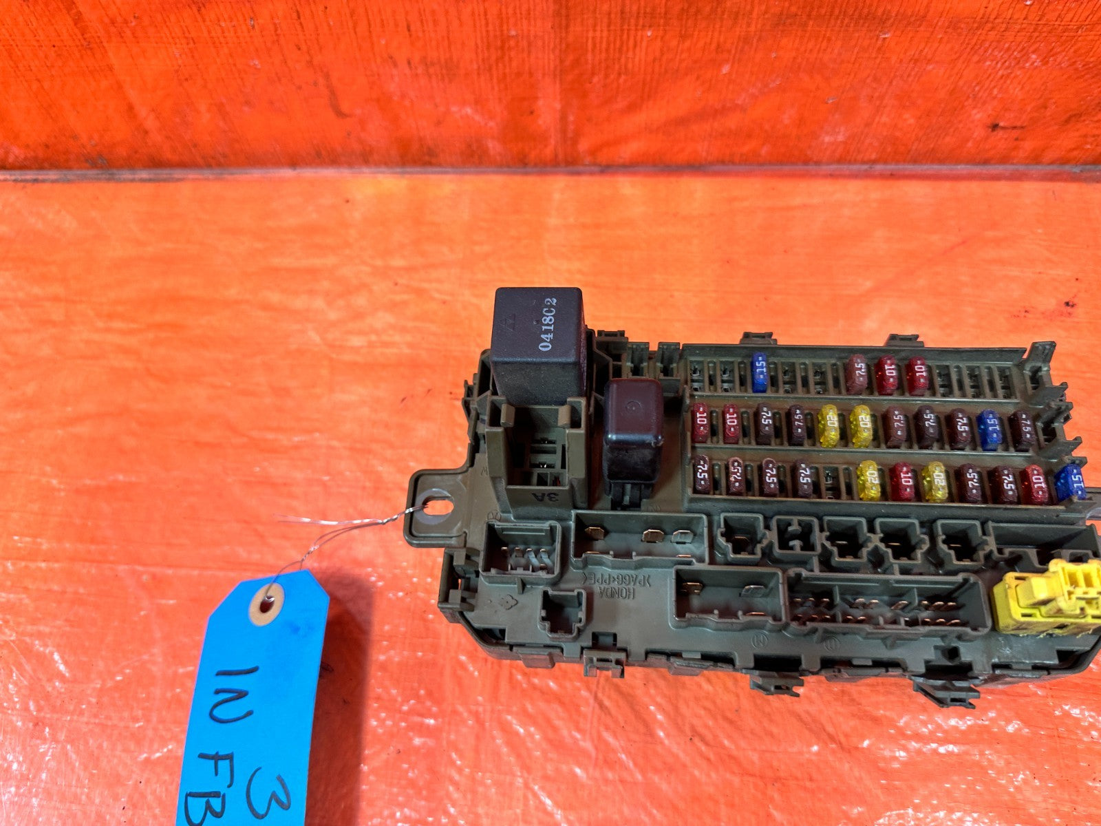 96 00 HONDA CIVIC   INTERIOR CABIN UNDER DASH FUSE BOX PANEL OEM #3194
