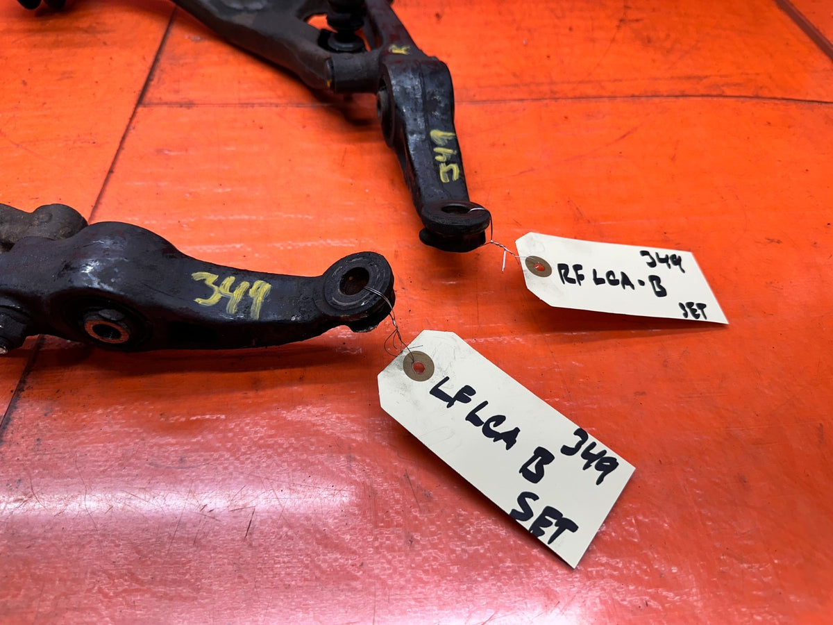 94-01 ACURA INTEGRA FRONT LOWER CONTROL ARMS PAIR DRIVER LEFT PASSENGER OEM #3494