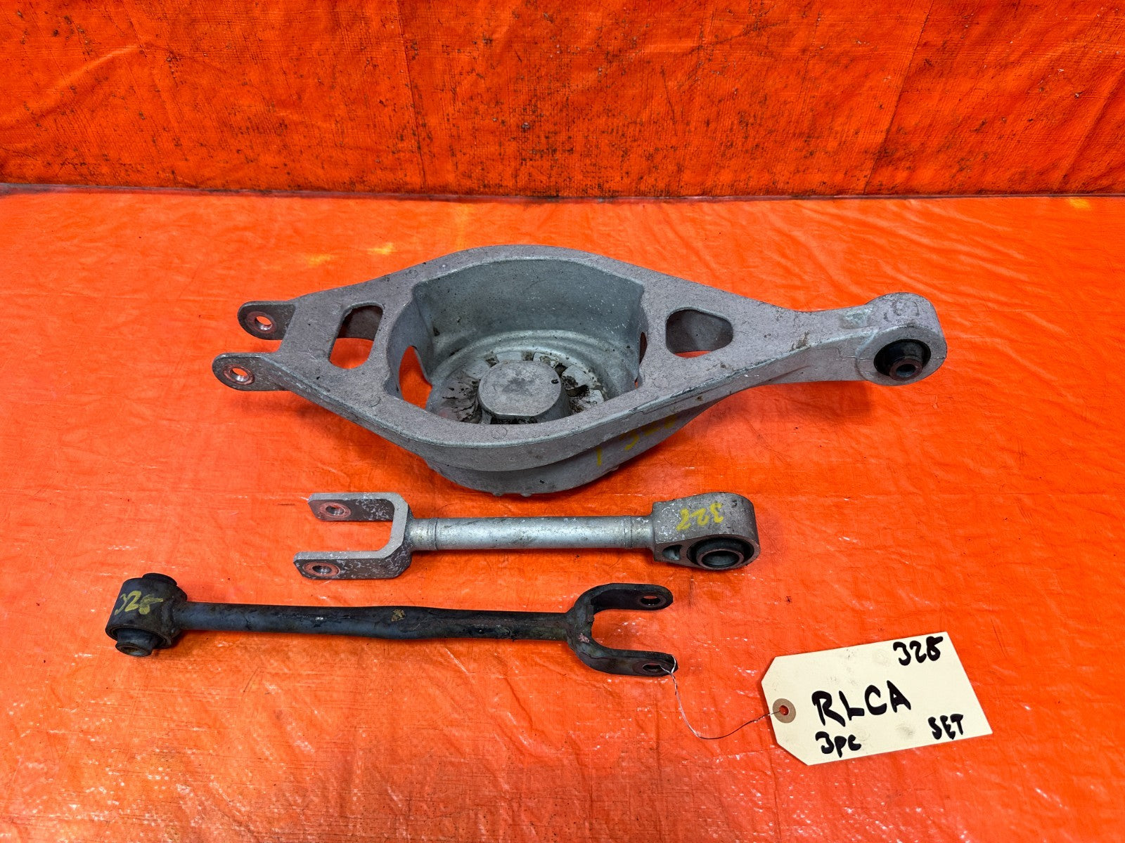 08 15 INFINITI G37 & Q60 COUPE RIGHT REAR CONTROL ARMS UPPER LOWER SET OF 3 3280