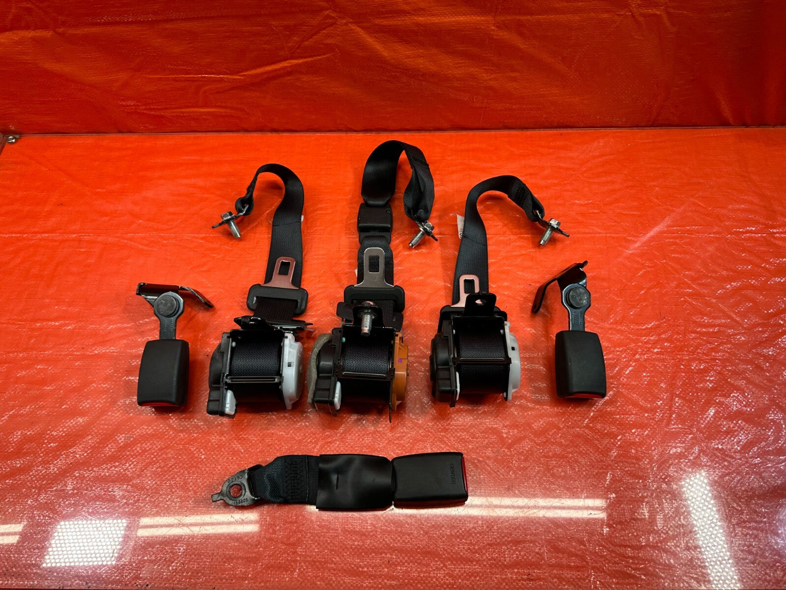 14 17 INFINITI Q50 REAR SEAT BELT SET LEFT & RIGHT SEAT BELTS   BLACK   OEM #18511