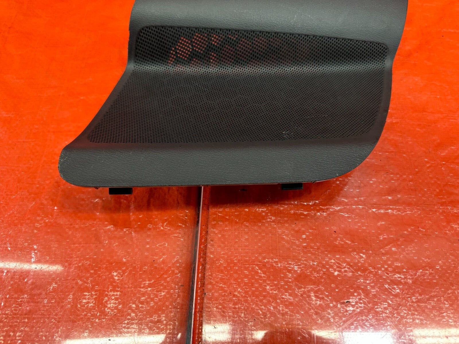 02 05 HONDA CIVIC SI EP3 HATCHBACK REAR SPEAKER COVER TRIM   RIGHT SIDE OEM #1864