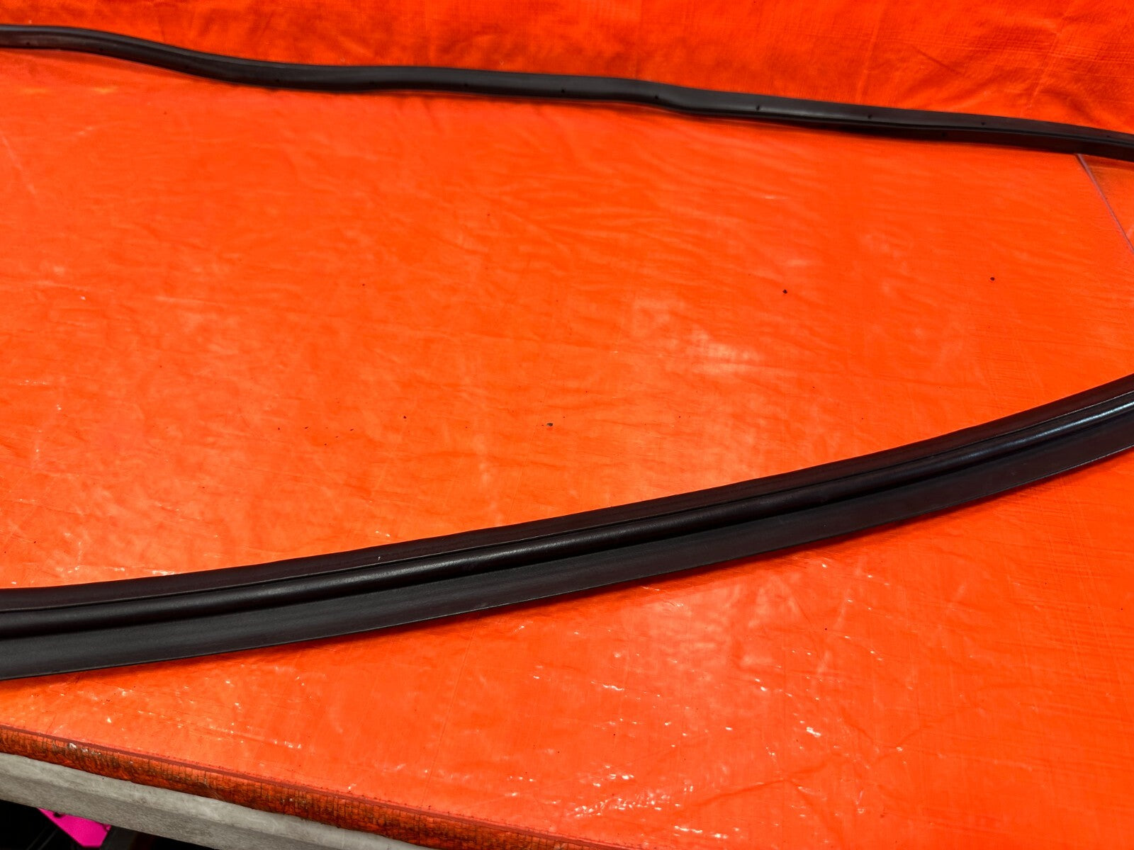 06 11 CIVIC 4D SEDAN   DRIVER LEFT FRONT WEATHER STRIP SEAL GASKET OEM #2706