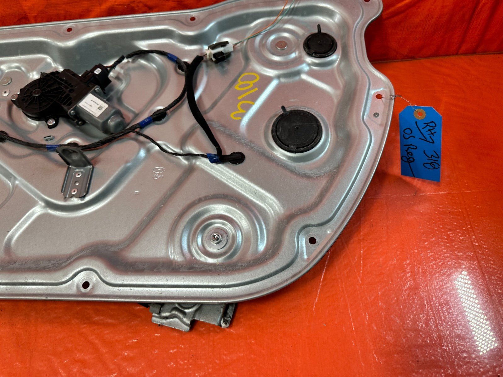 10 16 HYUNDAI GENESIS COUPE   PASSENGER RIGHT WINDOW REGULATOR W/ MOTOR OEM #3182