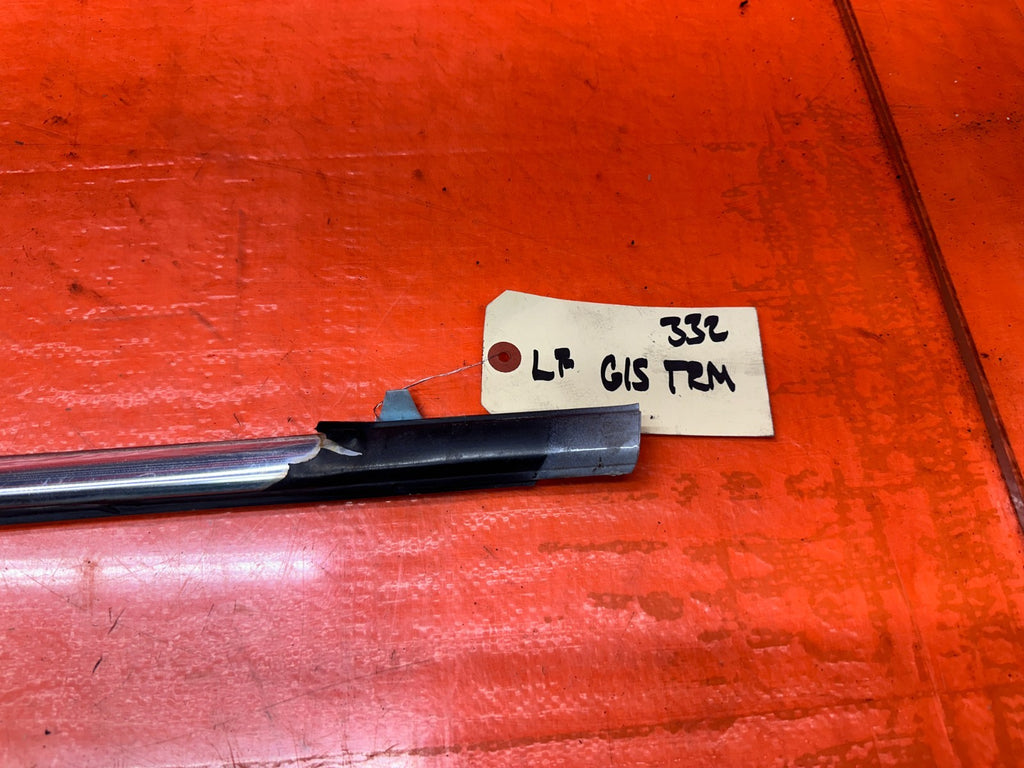 92 96 HONDA PRELUDE LEFT DRIVER DOOR GLASS TRIM OEM #3324