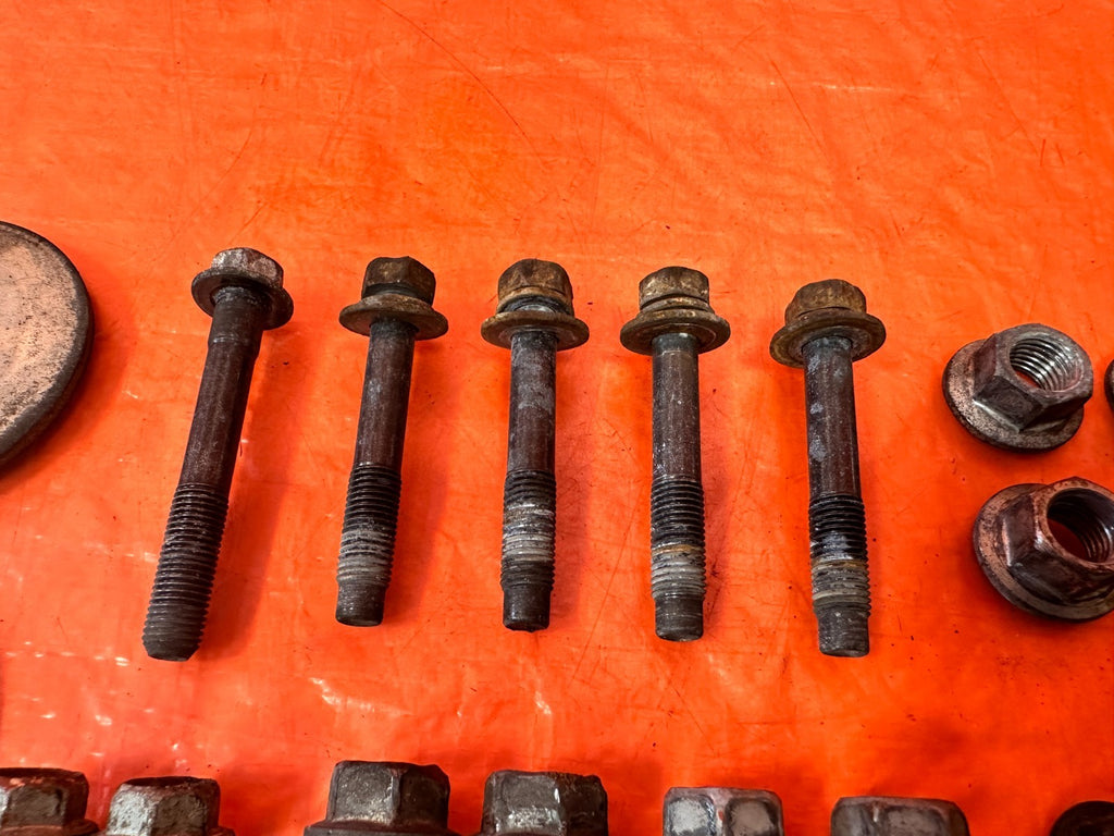08 15 INFINITI G37 Q60   FRONT SUBFRAME CROSSMEMBER CARRIER BOLTS   OEM 3285