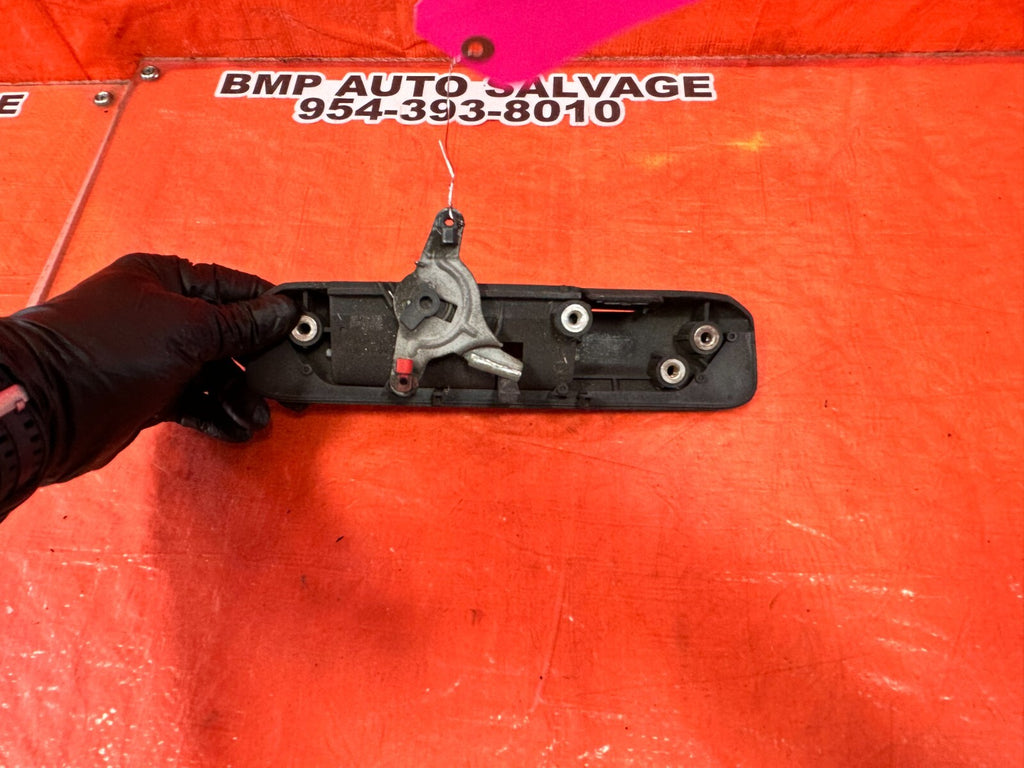 09 15 TOYOTA TACOMA   REAR TAIL GATE   EXTERIOR DOOR HANDLE HINGE   OEM #TOYO7