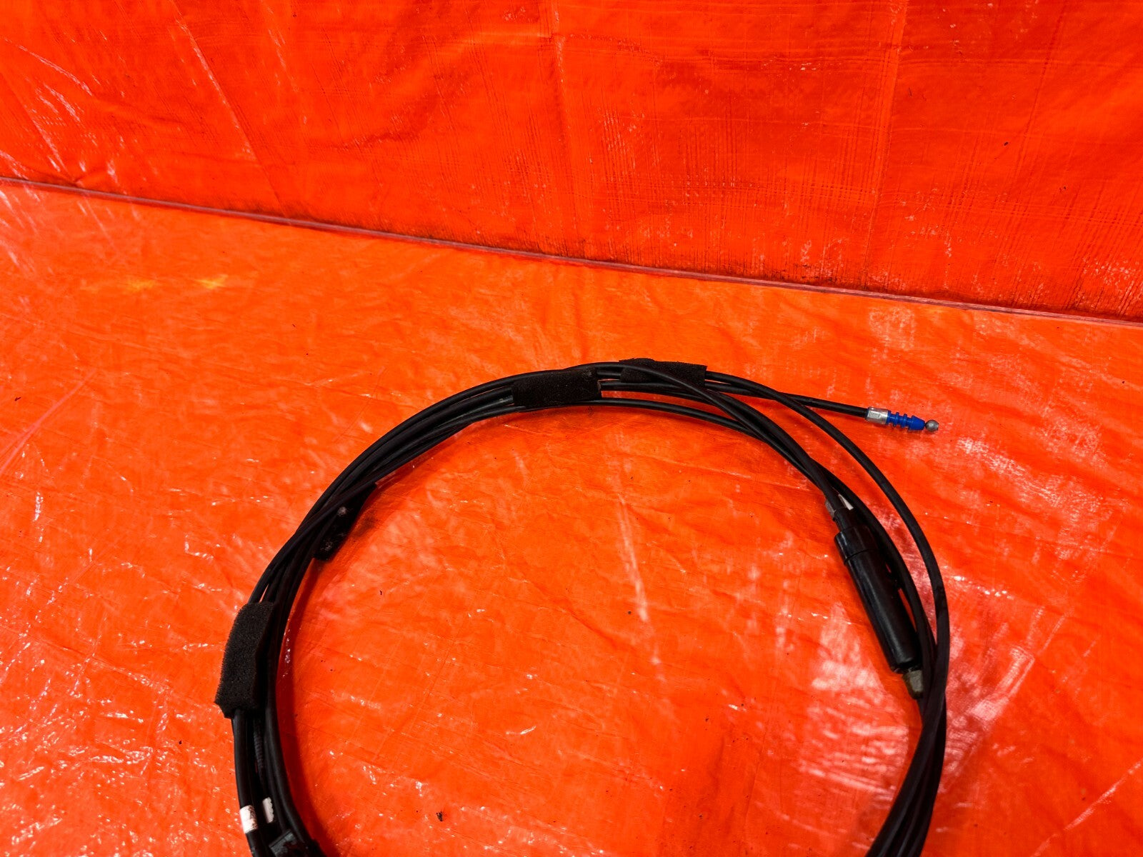 06 11 CIVIC 2D COUPE   FUEL AND TRUNK RELEASE CABLE W/ PULL LEVER   OEM #2644