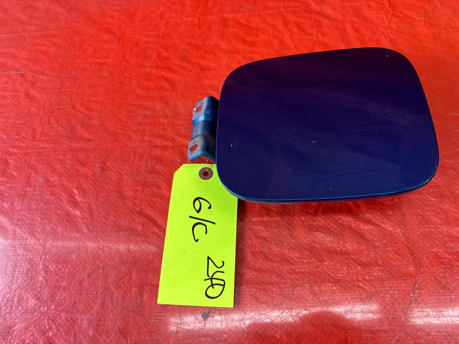02 06 ACURA RSX BASE & TYPE S   GAS FUEL LID COVER   BLUE   OEM FACTORY #2403