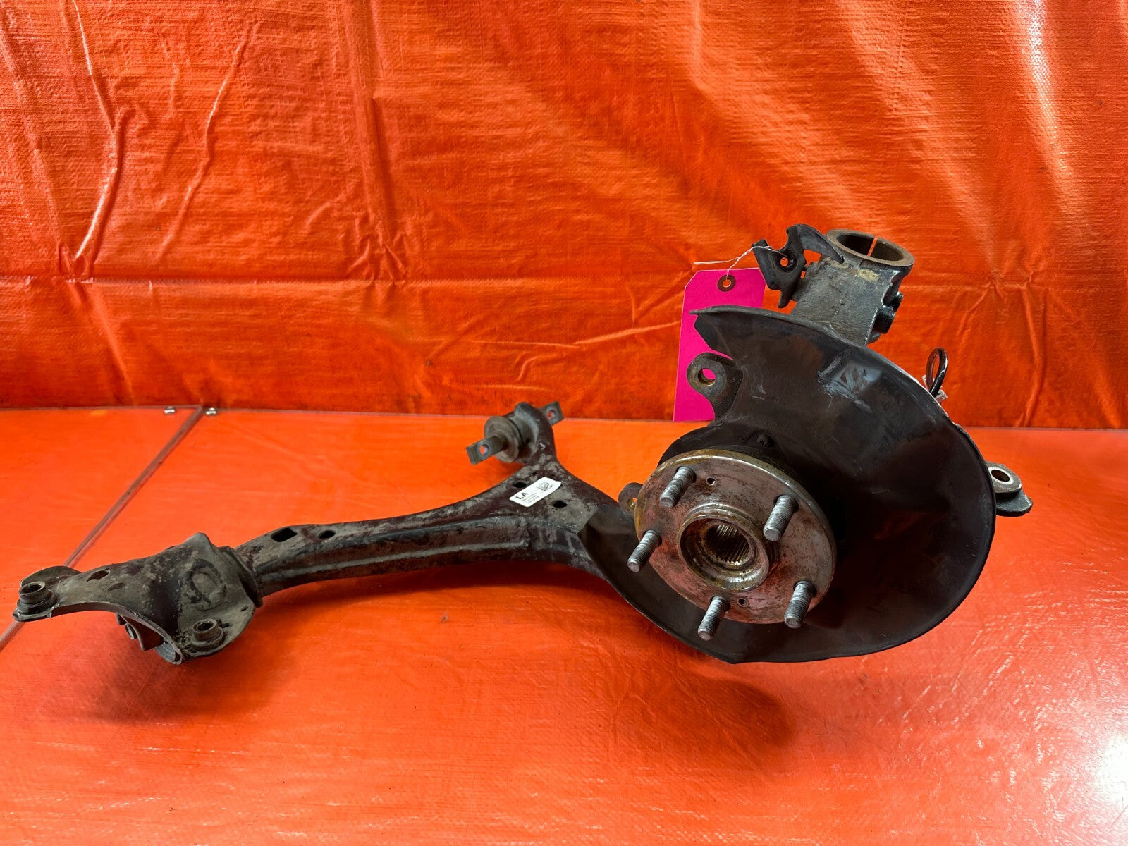 13 17 HONDA ACCORD SEDAN   LEFT FRONT SPINDLE KNUCKLE HUB W/ CONTROL ARM OEM 2410