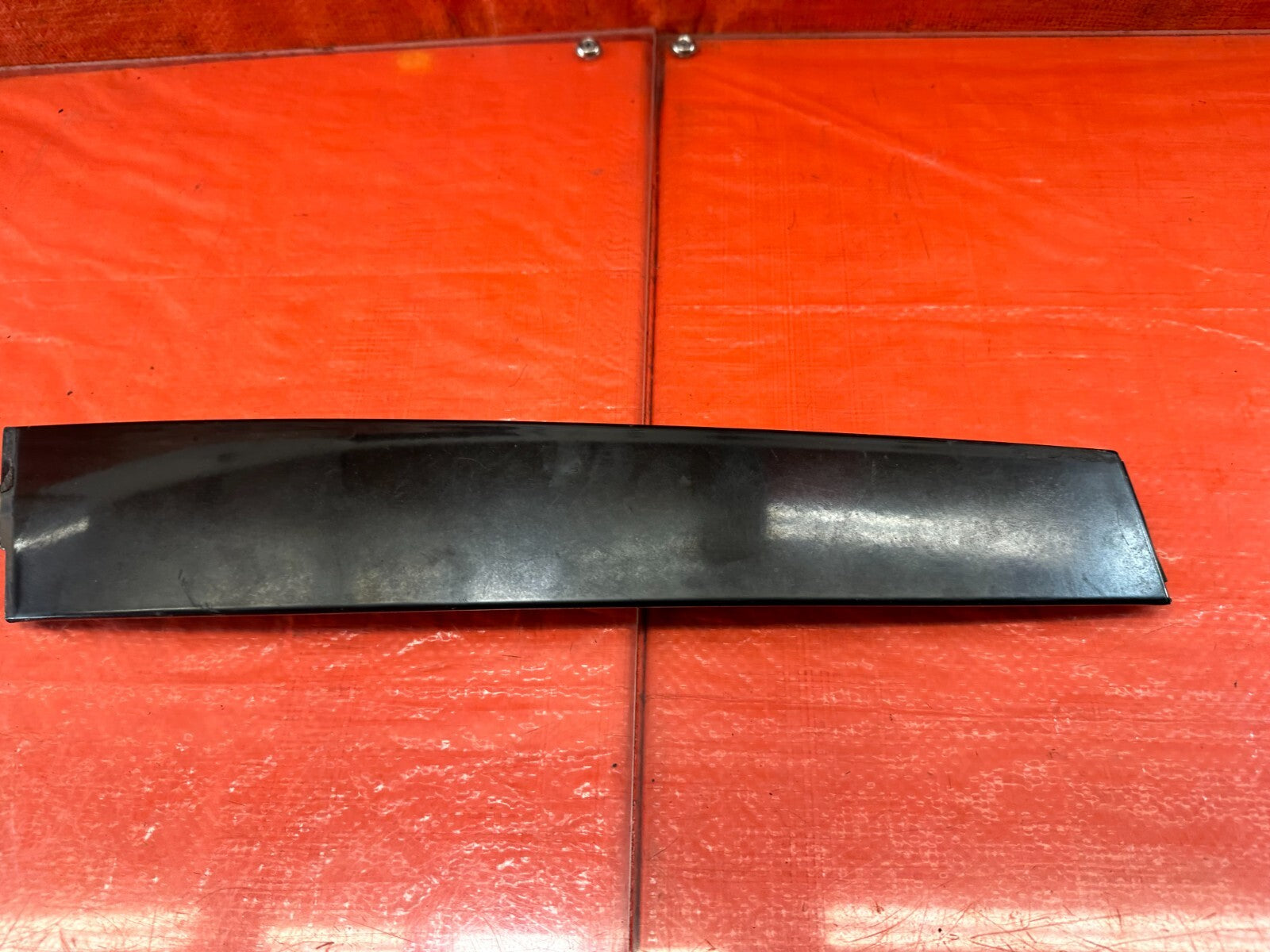 04 08 ACURA TL DRIVER LEFT FRONT   DOOR SASH PLASTIC TRIM   OEM FACTORY #2342