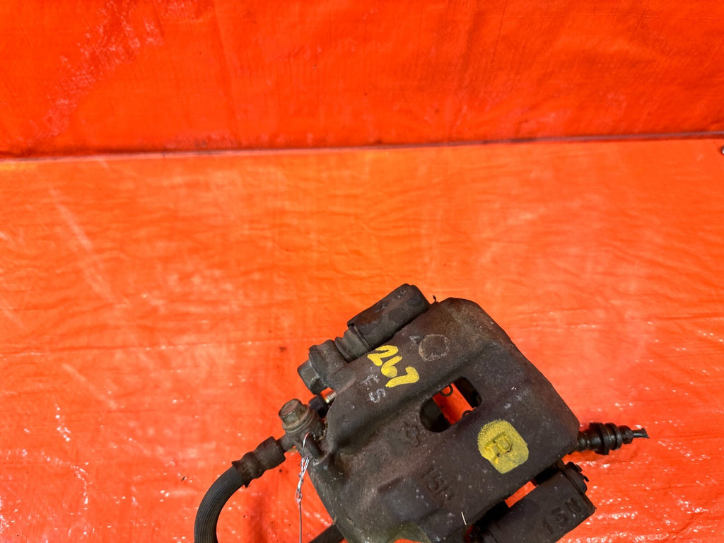 90 93 MAZDA MX 5 MIATA   PASSENGER RIGHT FRONT BRAKE CALIPER   OEM #2677