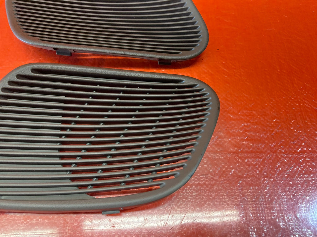 94 01 ACURA INTEGRA 2D REAR SPEAKER COVER TRIM PLASTIC LEFT & RIGHT TAN OEM #1646