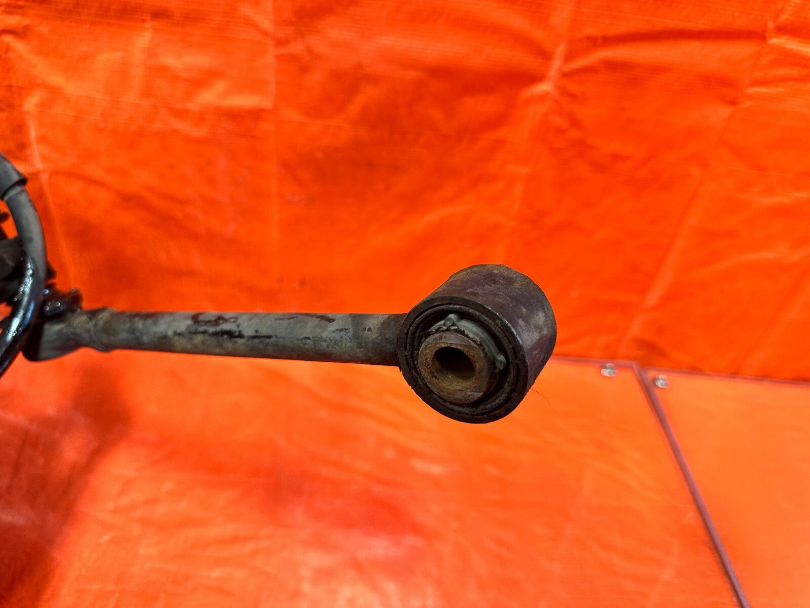 08 14 SUBARU IMPREZA WRX STI RIGHT REAR SPINDLE KNUCKLE WITH 4 CONTROL ARMS OEM17