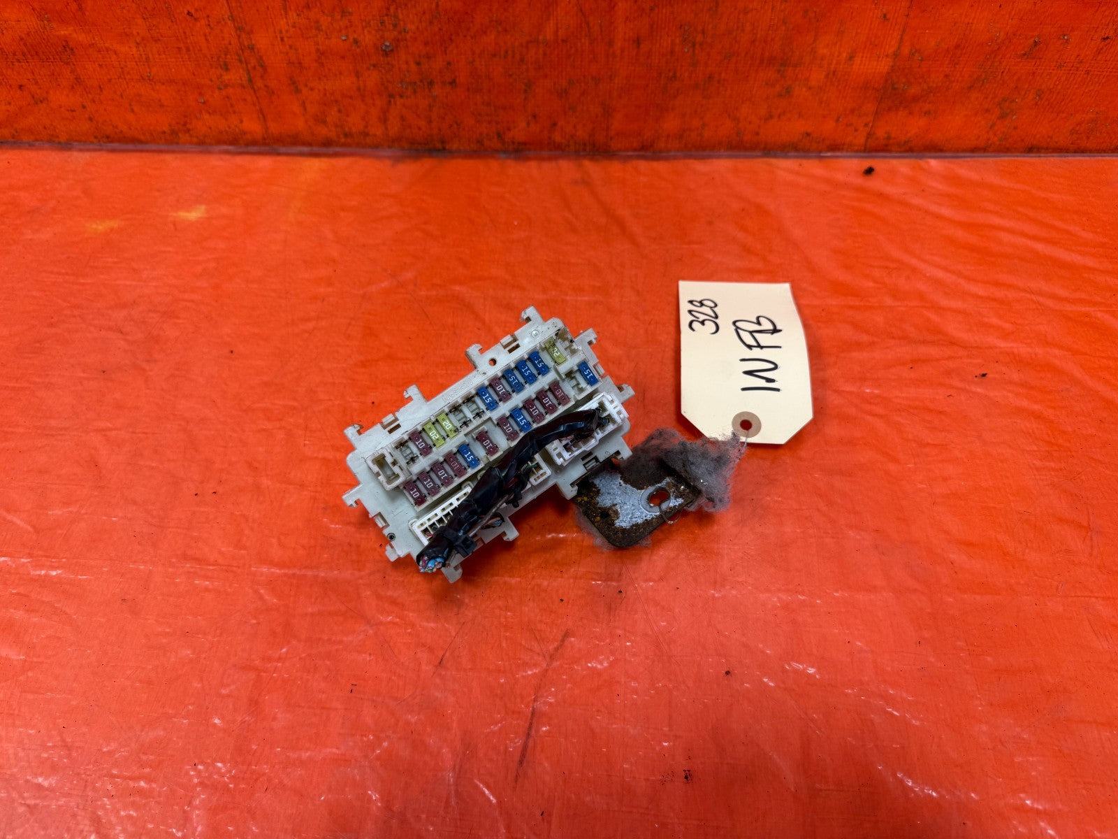 08 12 INFINITI G37 COUPE   INTERIOR CABIN UNDER DASH FUSE BOX PANEL   OEM #3280