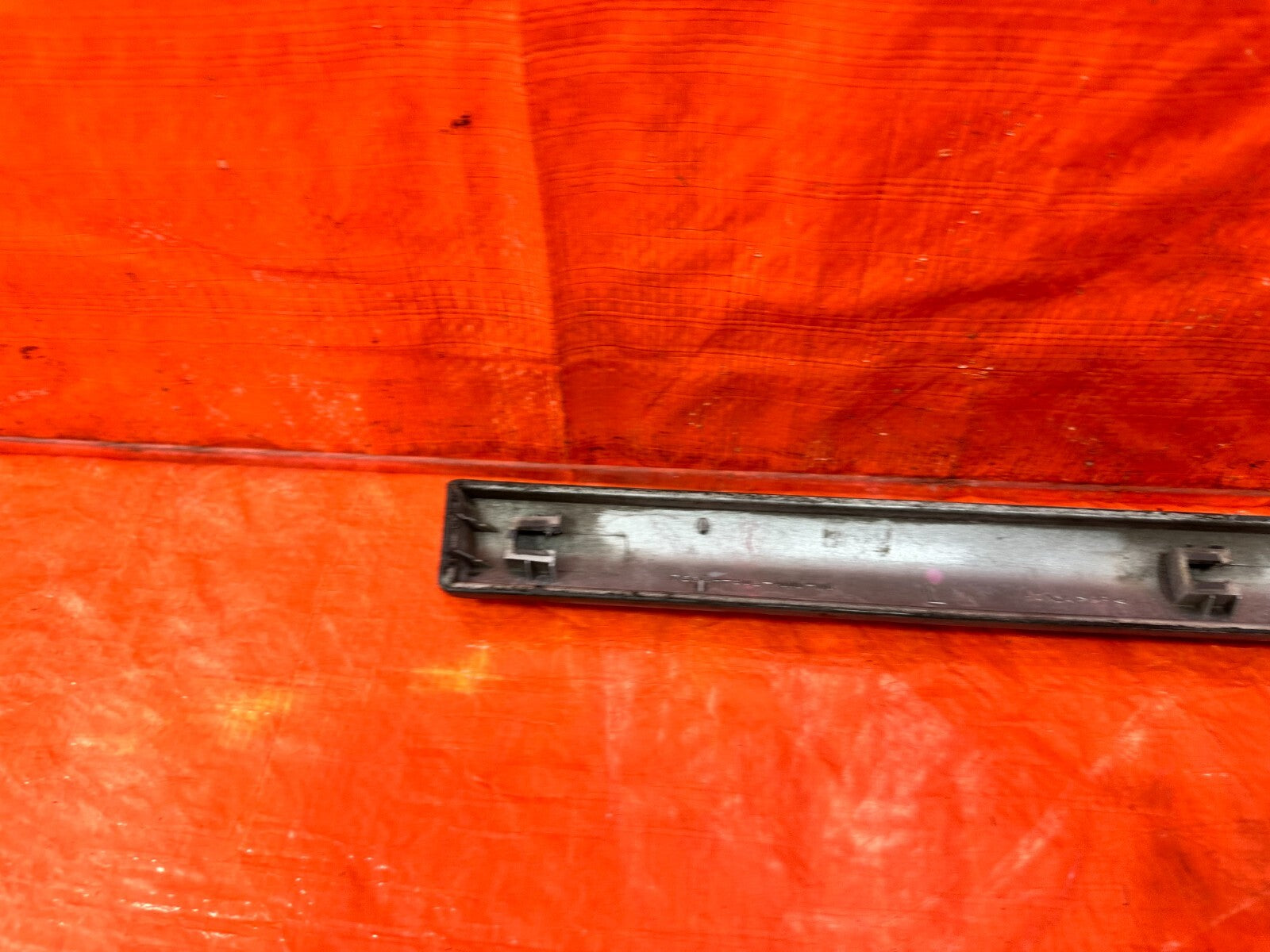 96 00 HONDA CIVIC COUPE DRIVER LEFT REAR QUARTER PANEL MOLDING PROTECTOR OEM 2847