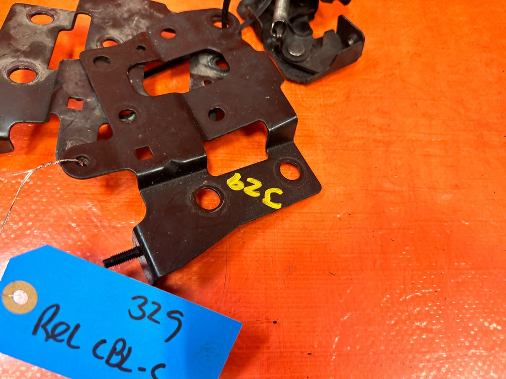 08 15 INFINITI G37 Q60 FRONT HOOD LATCH LOCK CATCHES LEFT RIGHT SET OEM #3292