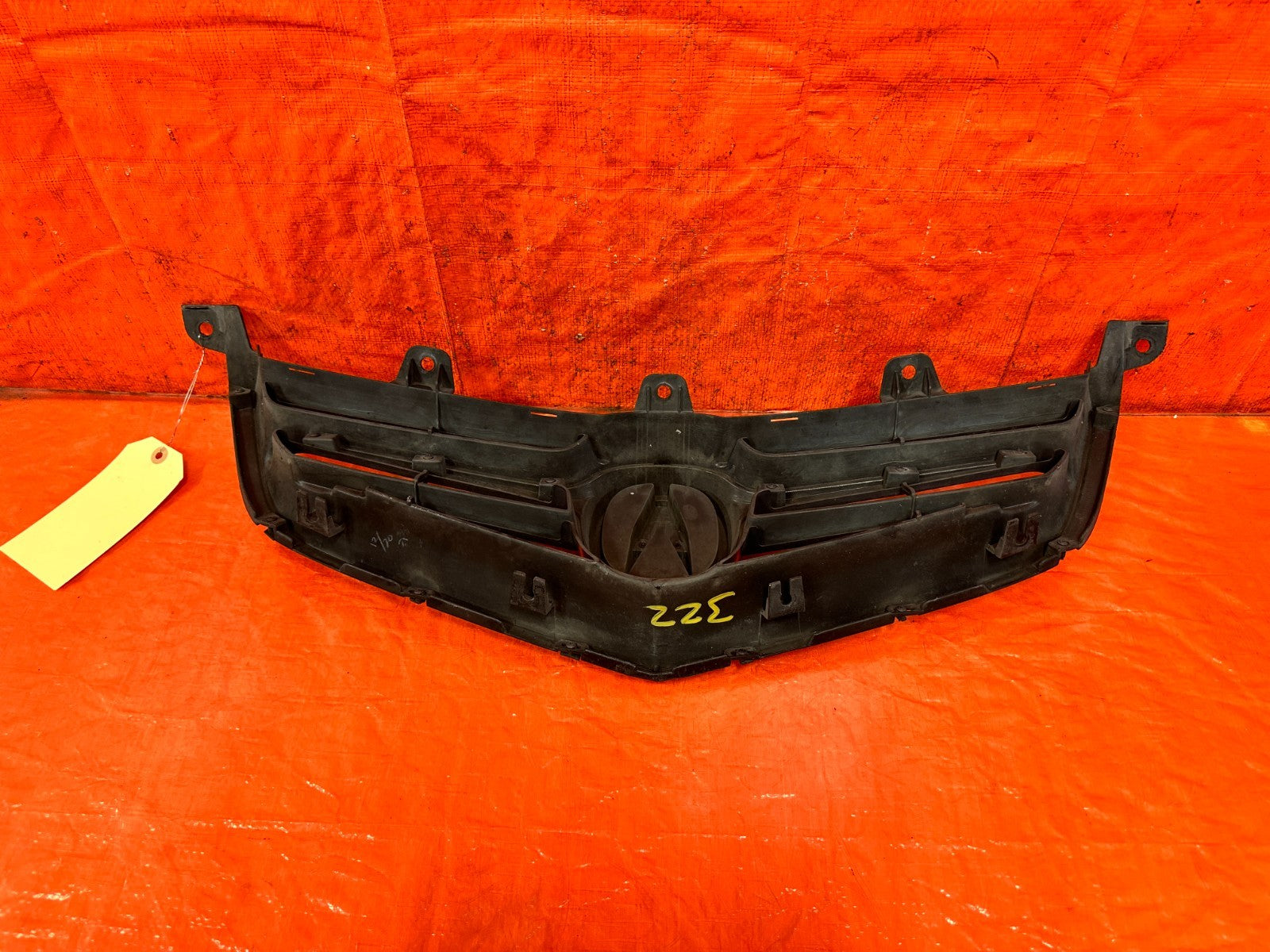 04 05 ACURA TSX   FRONT BUMPER GRILLE ASSEMBLY   OEM #3229